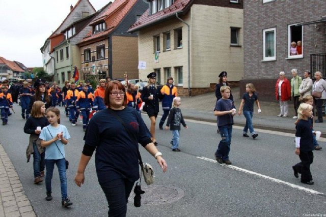 2010-08-15 Festumzug 750 Jahre Barbis (406)